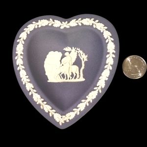 Wedgewood blue Jasperware Pegasus Heart Trinket Dish Vintage